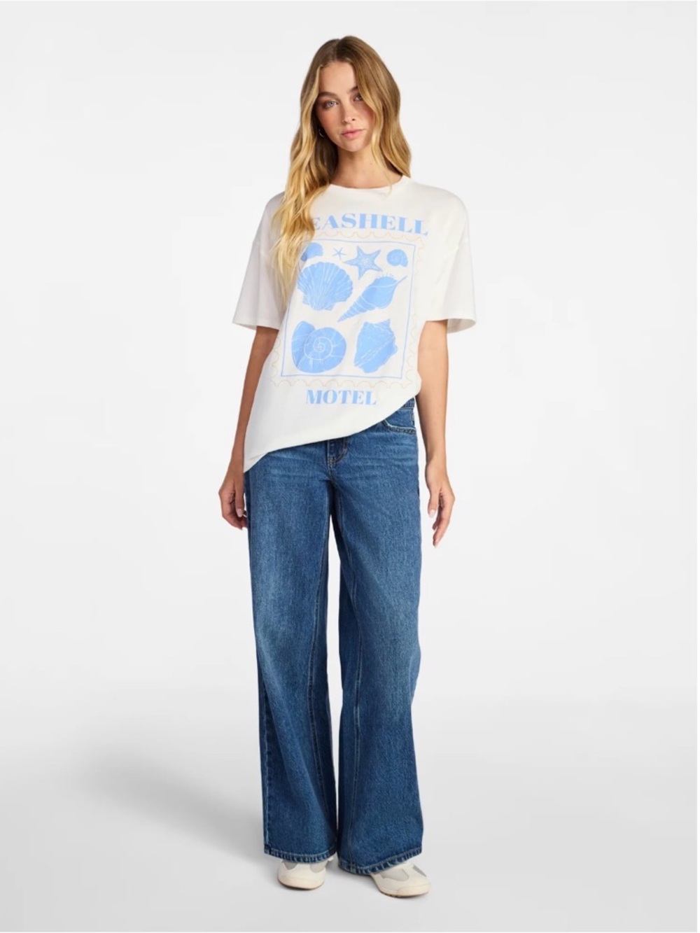 No Boundaries Oversized “Seashell Motel”Graphic Tee~Nautical~Beach~ Size Large - Picture 3 of 13